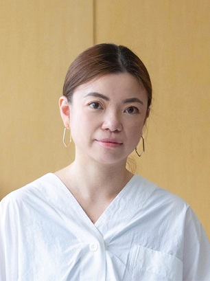 Ms Phoebe Hui, Artist